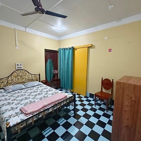 Anjali Homestay - 10 Mins From Airport Siliguri Esterno foto