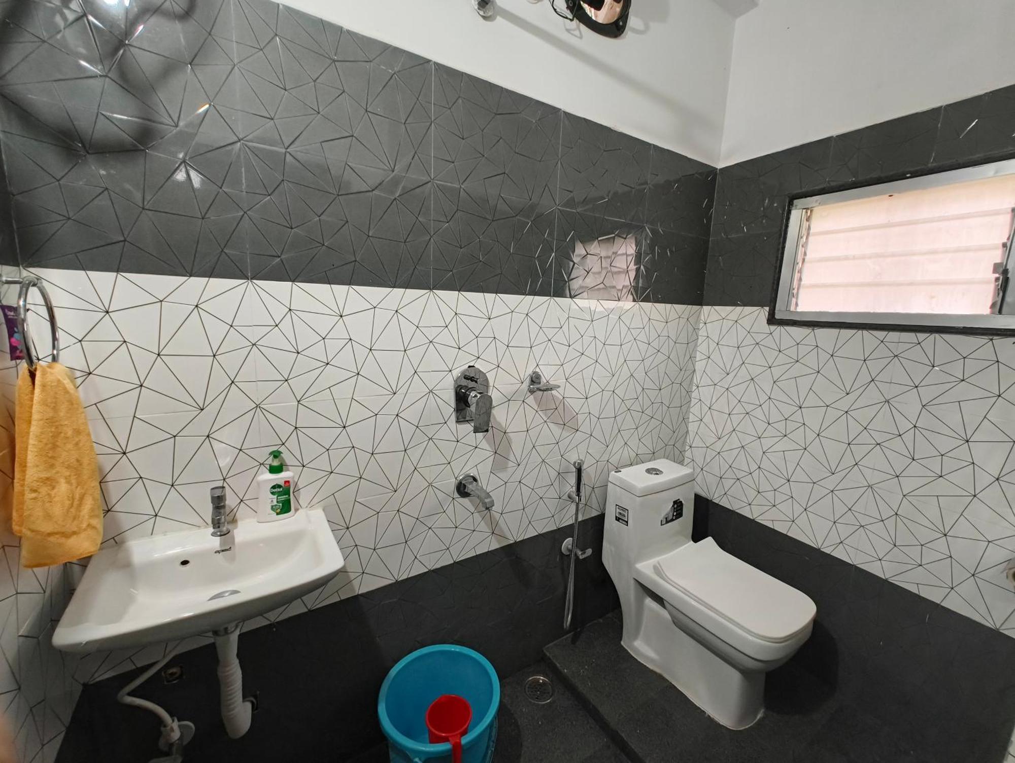 Anjali Homestay - 10 Mins From Airport Siliguri Esterno foto